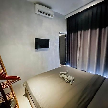 Escotel Krisnantara Canggu Exteriör bild
