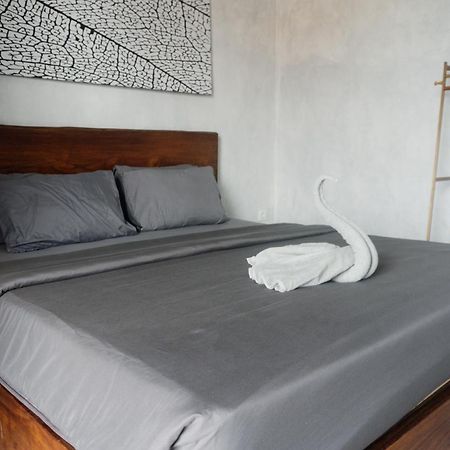 Escotel Krisnantara Canggu Exteriör bild